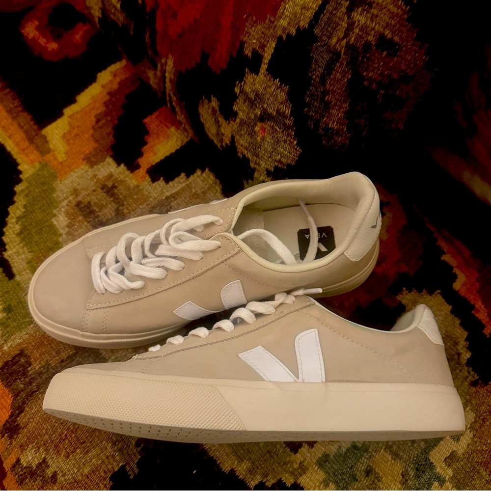 Veja - Leather tennis shoes Cream / White 11W